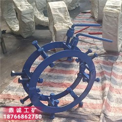 化工管道絲杠外對(duì)口器 液壓頂絲可調(diào)管道對(duì)口器 鋼管對(duì)接設(shè)備