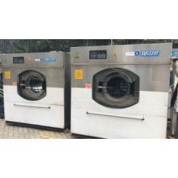 设备简介东营出售3台100公斤海狮二手洗脱机二手工业水洗机