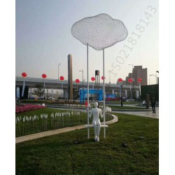 十堰網(wǎng)格鏤空烤漆人物雕塑 城市道路綠地休閑擺件
