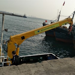 小型船吊厂家 船用起重机生产厂家 码头吊