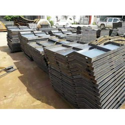 防撞墙钢模具厂家-公路防撞墙模具厂家