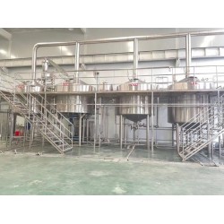 年产2万吨精酿啤酒设备 小型啤酒厂精酿啤酒酿造设备生产厂家