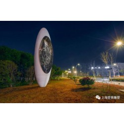 濟寧臨港之眼 網(wǎng)格鏡像結構雕塑定制