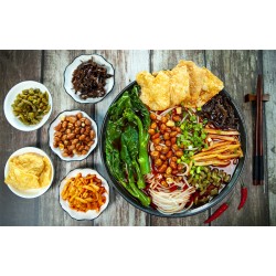 柳州螺蛳粉特色之——酸笋的制作