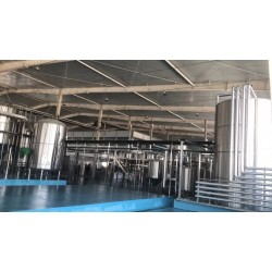 贵州大型啤酒厂年产3万吨酿酒设备自动化啤酒设备供应厂家