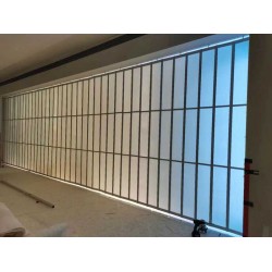 高铁站水晶折叠门生产厂家，河北北创金属门窗有限公司