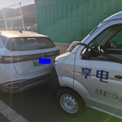 淄博新能源车辆在亏电时随时联系享电移动充电提供应急援助