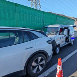 淄博享电移动充电站为新能源车主提供充电应急服务